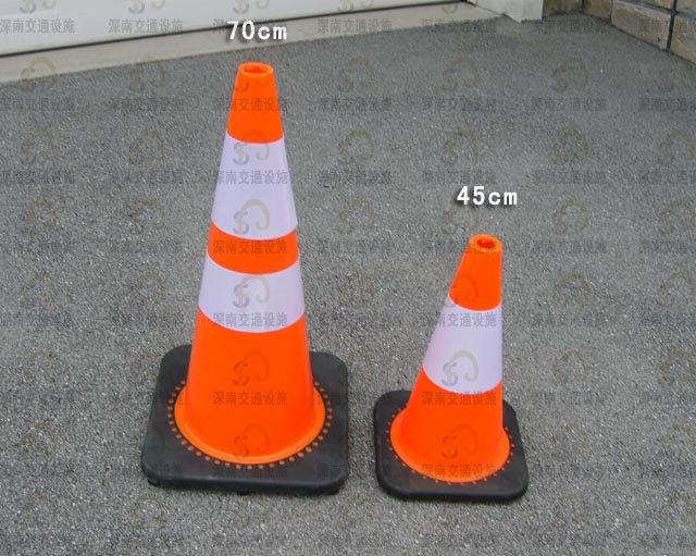 ѩ��Ͱ_����PVCԲ׶